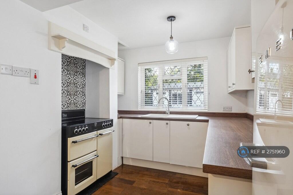 Additional image 3 of Darby Drive, Welwyn, AL6