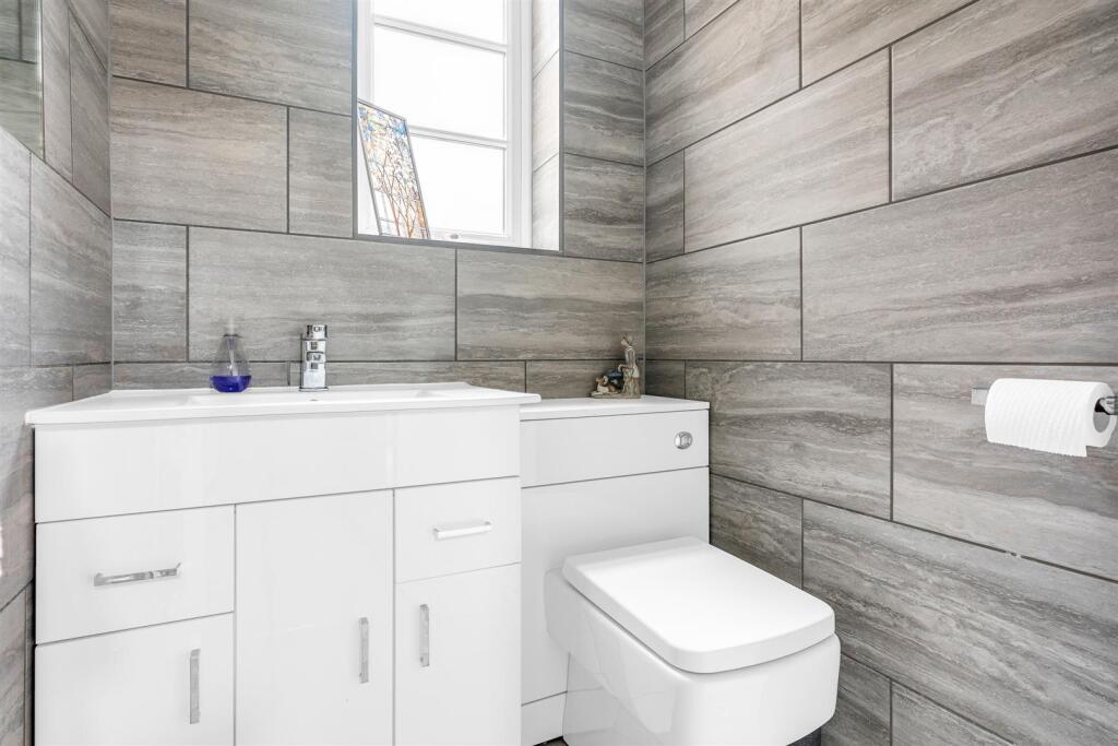 Additional image 14 of Mandeville Rise, Welwyn Garden City