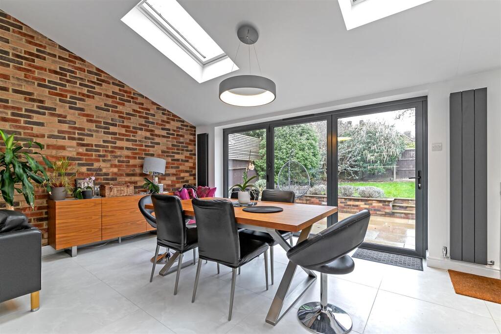 Additional image 4 of Toulmin Drive, St. Albans