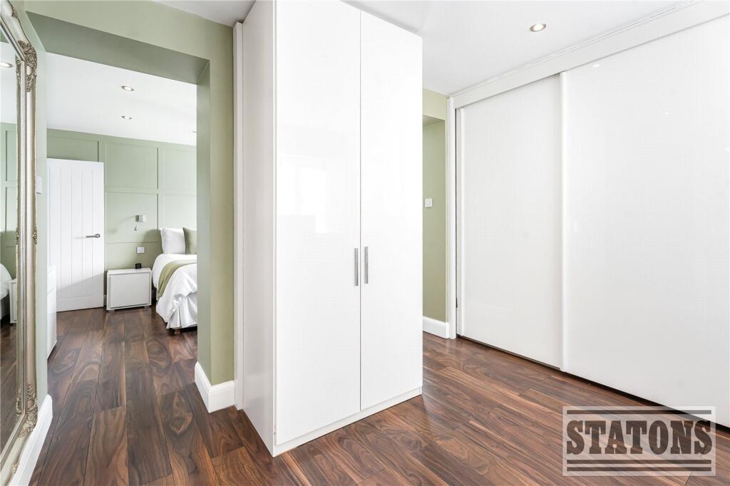 Additional image 18 of Upland Drive, Brookmans Park, Hatfield, Hertfordshire, AL9