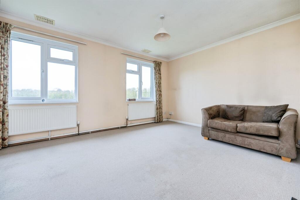 Additional image 17 of Richmond Walk, St. Albans