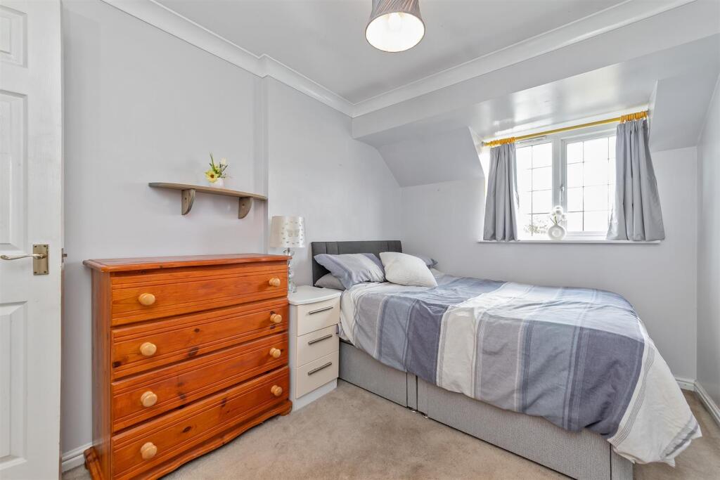 Additional image 13 of Wynches Farm Drive, St. Albans