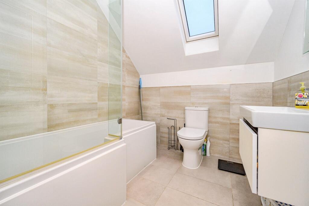 Additional image 9 of Golden Lion Mews, London Colney, St. Albans