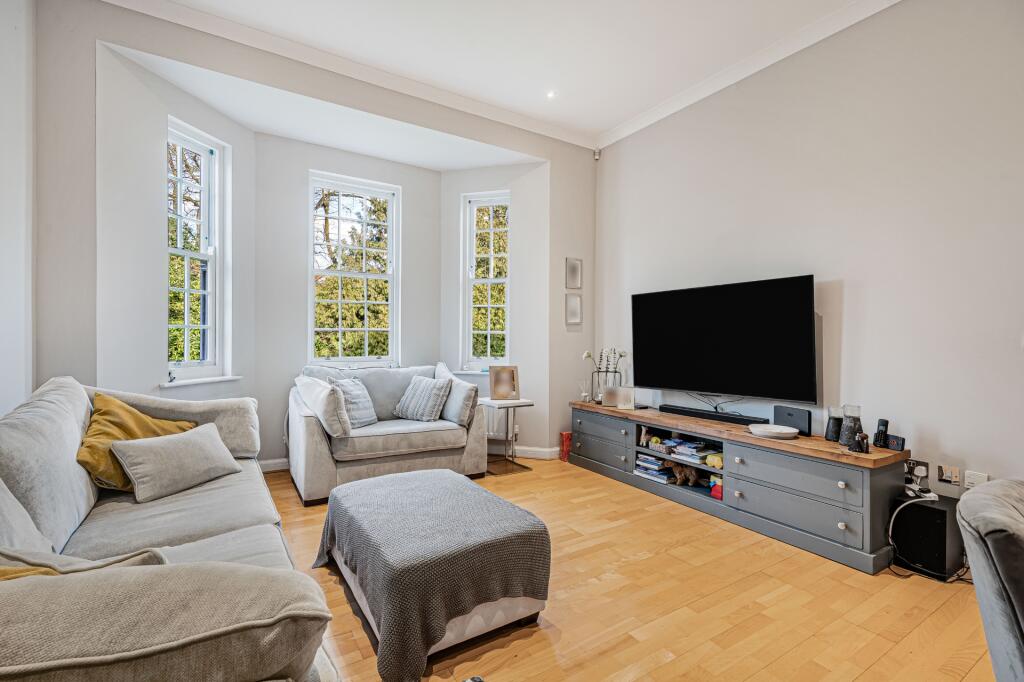 Additional image 4 of Beningfield Drive, Napsbury Park, AL2