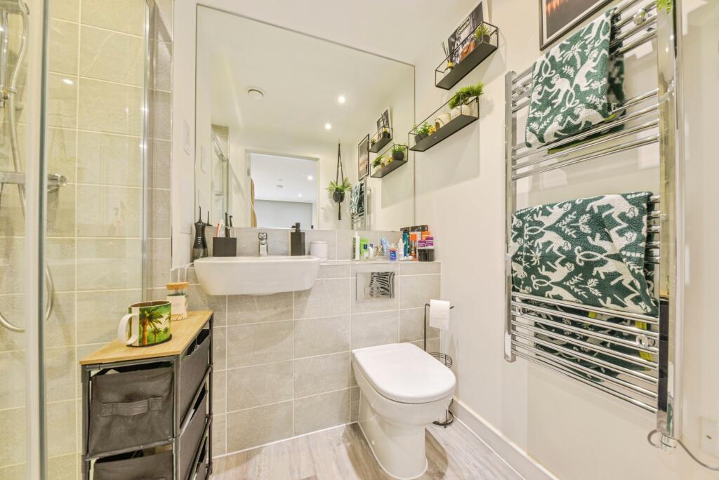 Additional image 7 of Town Centre, Hatfield, AL10