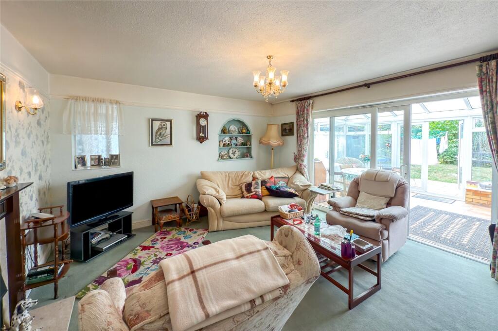 Additional image 5 of Hawthorn Close, Harpenden, Herts, AL5