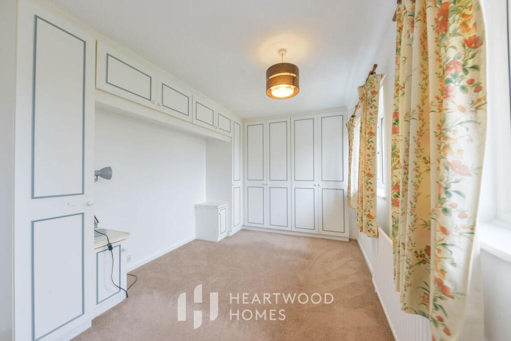 Additional image 8 of Cell Barnes Lane, St. Albans, AL1 5QJ