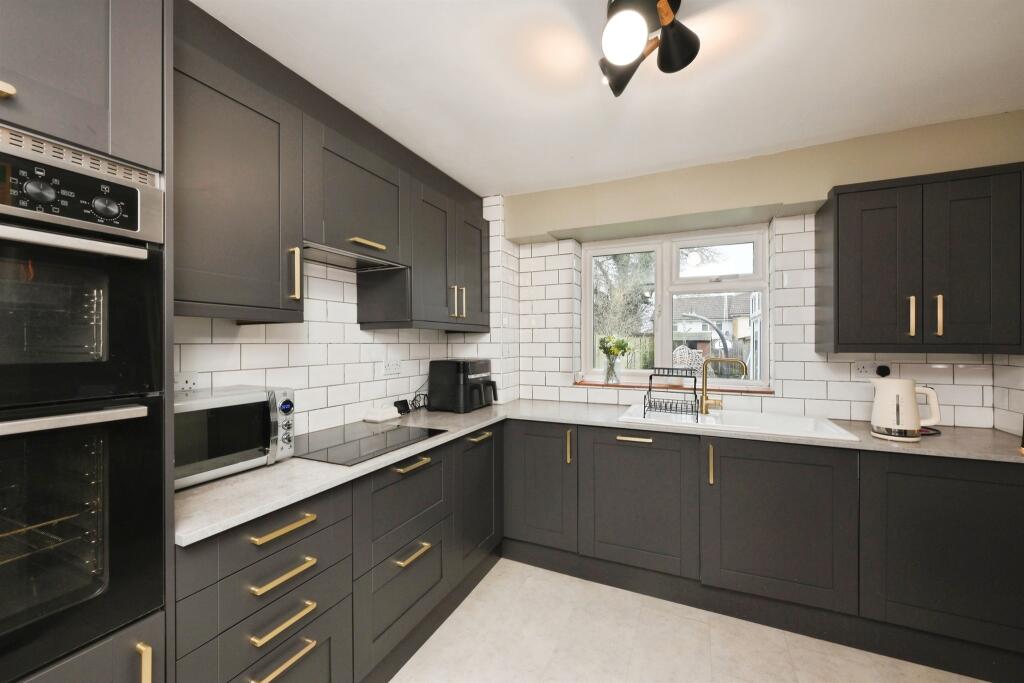 Additional image 4 of Thistle Grove, Welwyn Garden City