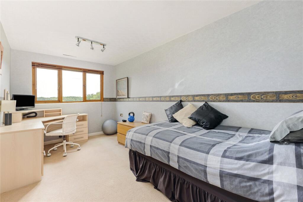 Additional image 19 of Pie Garden, Flamstead, St. Albans, Hertfordshire, AL3