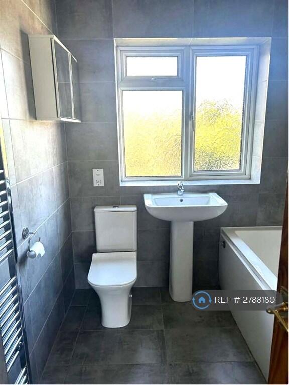 Additional image 8 of Kingcroft Road, Harpenden, AL5