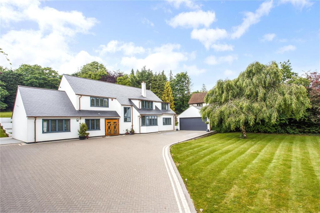 Harmer Green Lane, Welwyn, Hertfordshire, AL6