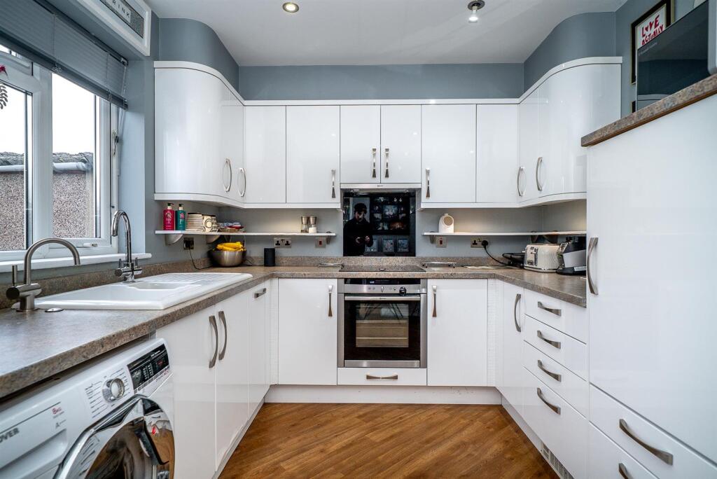 Additional image 7 of Shenley Lane, London Colney, St. Albans