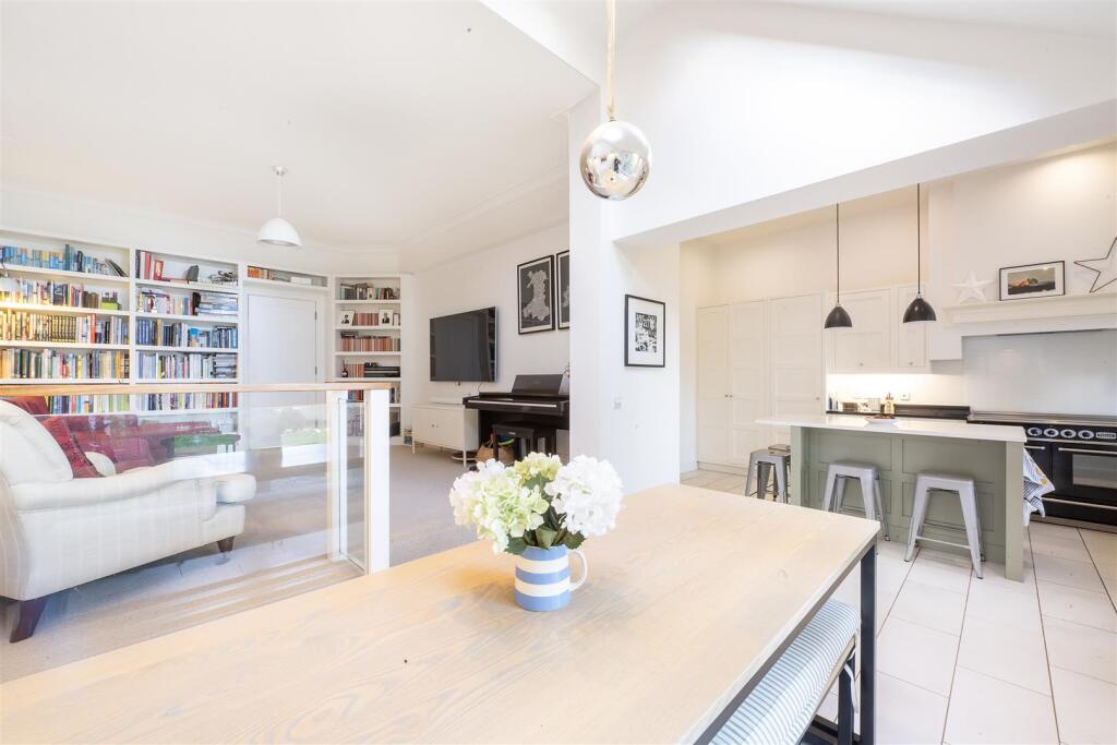 Additional image 5 of Moreton Avenue, Harpenden