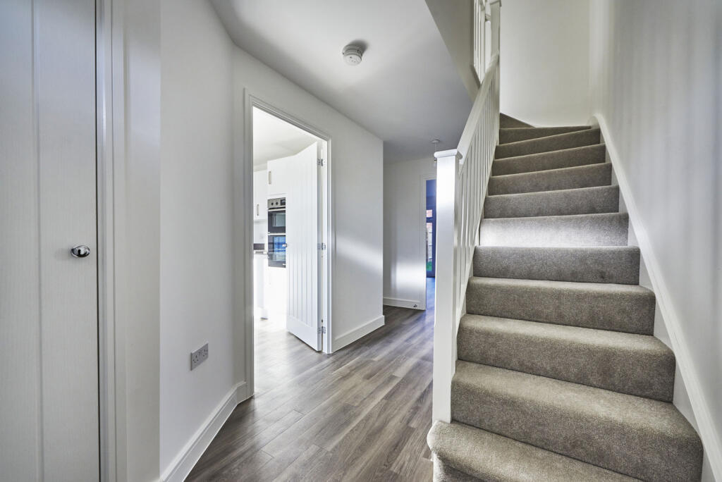 Additional image 5 of Falcon Way, St. Albans, Hertfordshire, AL4