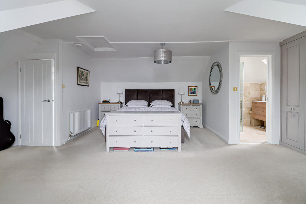 Additional image 16 of Castle Rise, Wheathampstead, Hertfordshire, AL4