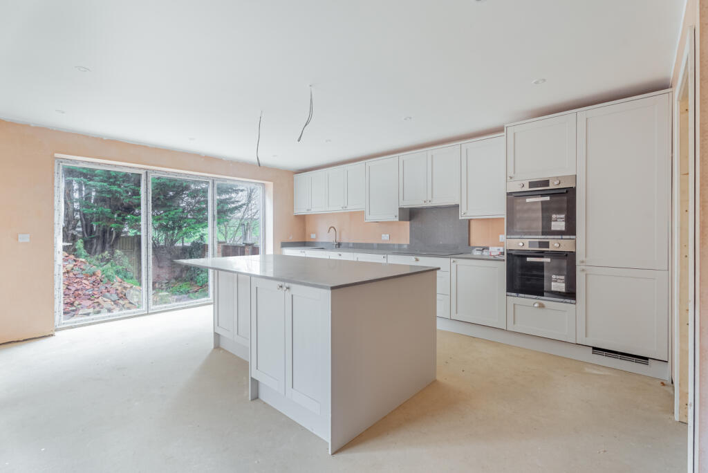 Additional image 14 of St. Albans Road, Sandridge, St. Albans, Hertfordshire, AL4