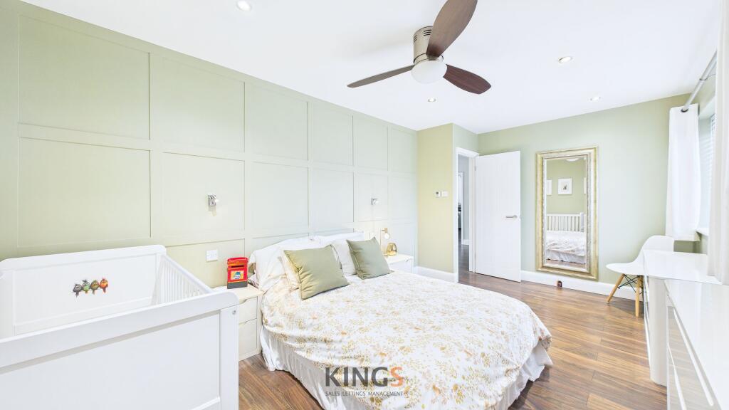 Additional image 43 of Upland Drive, Brookmans Park, AL9