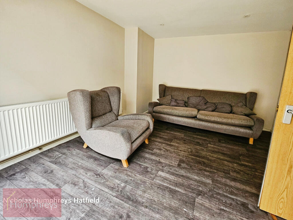 Additional image 3 of Cherry Way, Hatfield, AL10