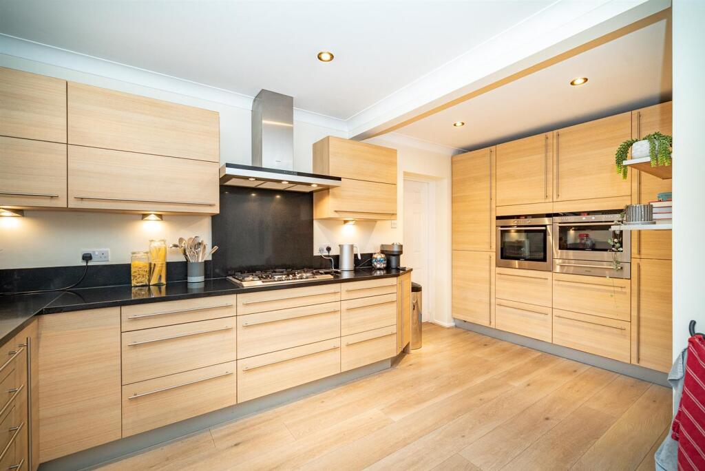 Additional image 10 of Havercroft Close, St. Albans