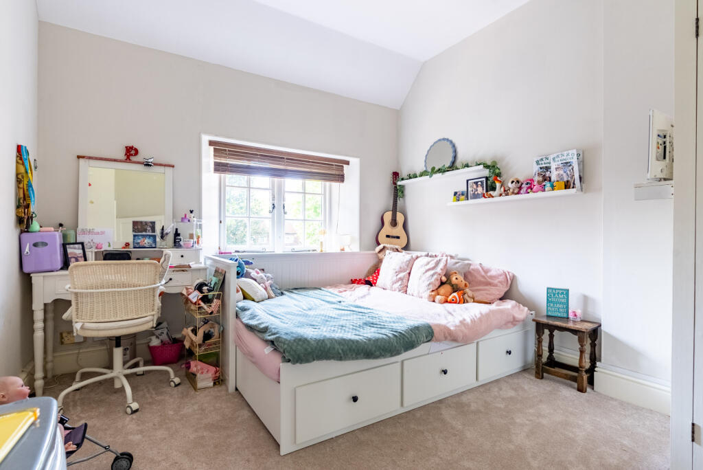 Additional image 14 of Clarence Road, Harpenden, Hertfordshire, AL5