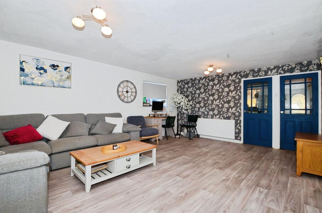 Additional image 5 of St. Martins Close, Harpenden