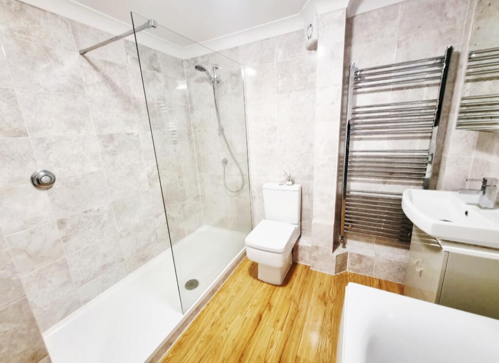 Additional image 6 of Clarendon Road, Harpenden