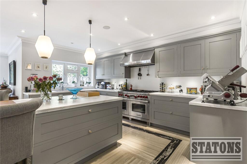 Additional image 8 of Kentish Lane, Brookmans Park, Hertfordshire, AL9