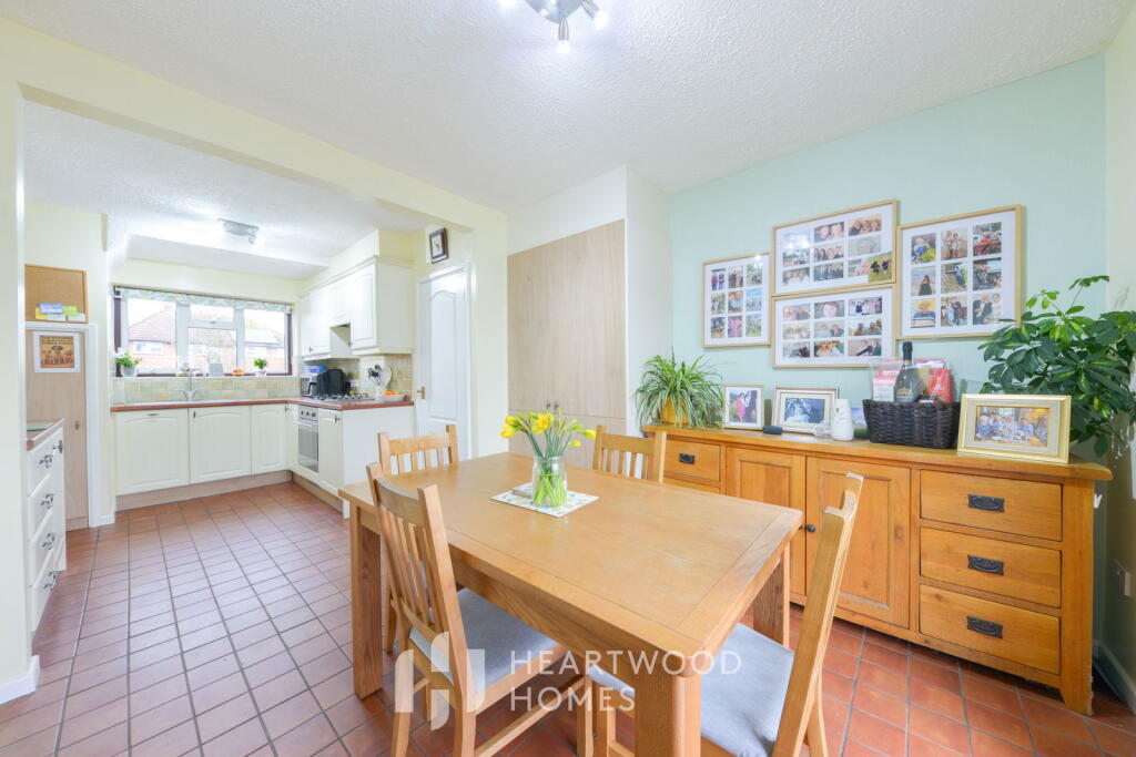 Additional image 5 of Manor Road, London Colney, AL2 1PW