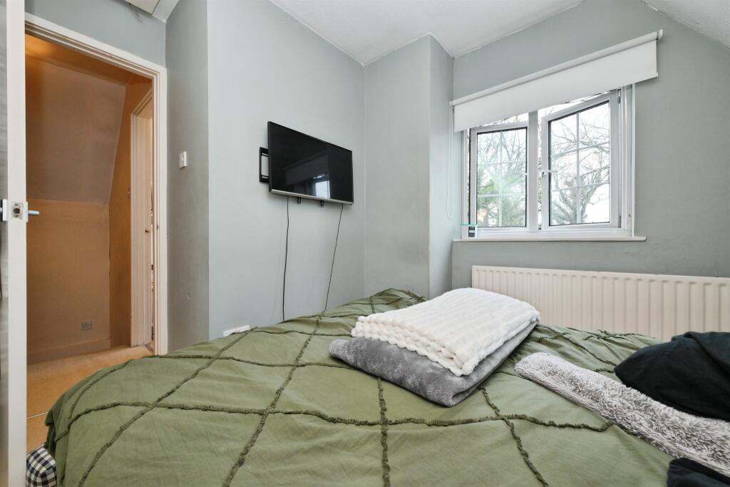 Additional image 8 of Applecroft Road, Welwyn Garden City