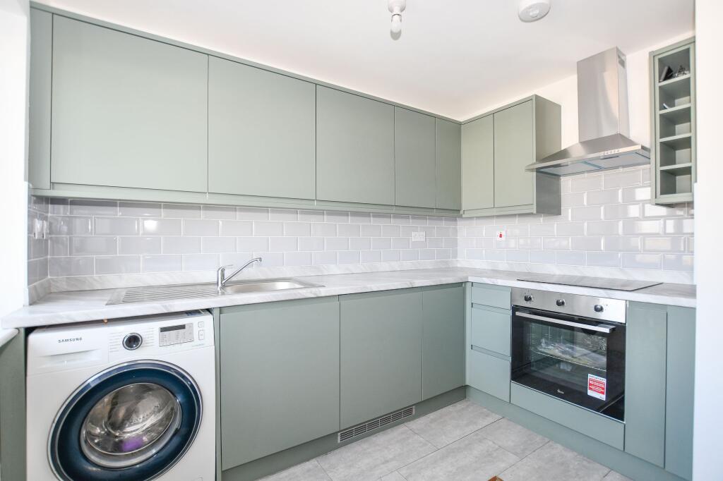 Additional image 7 of Floral Drive, London Colney, AL2