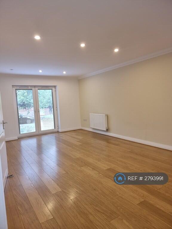 Additional image 6 of Berwick Place, Welwyn Garden City, AL7