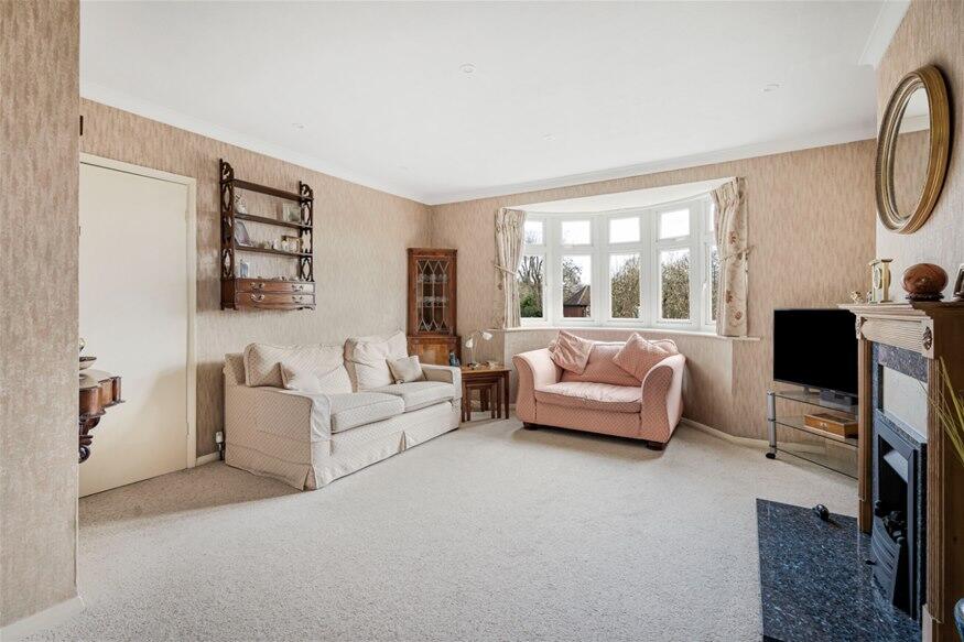 Additional image 16 of Roundwood Lane, Harpenden, AL5