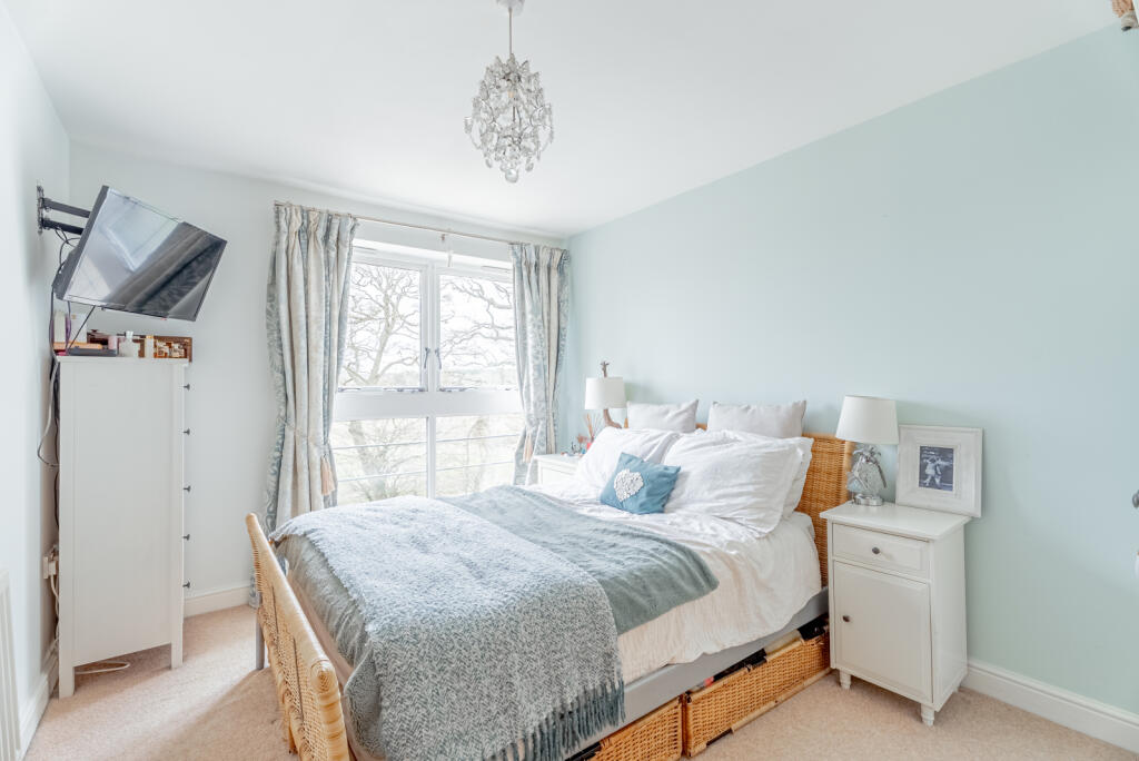 Additional image 6 of Astwick Manor, Coopers Green Lane, Hatfield, Hertfordshire, AL10