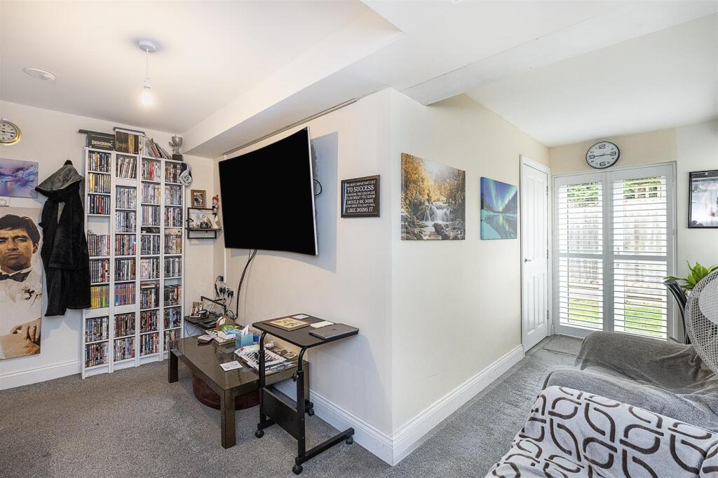 Additional image 16 of High Street, Sandridge, St Albans