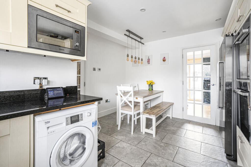 Additional image 4 of High Wickfield, Welwyn Garden City, AL7