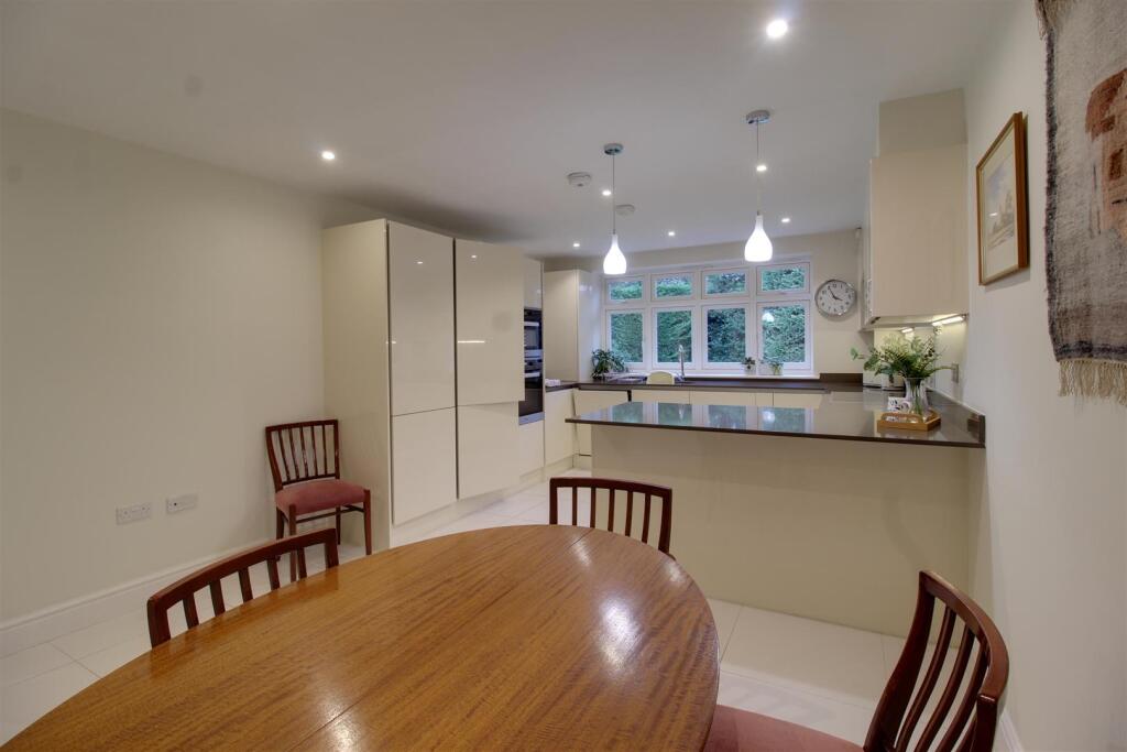 Additional image 12 of Bradmore Way, Brookmans Park