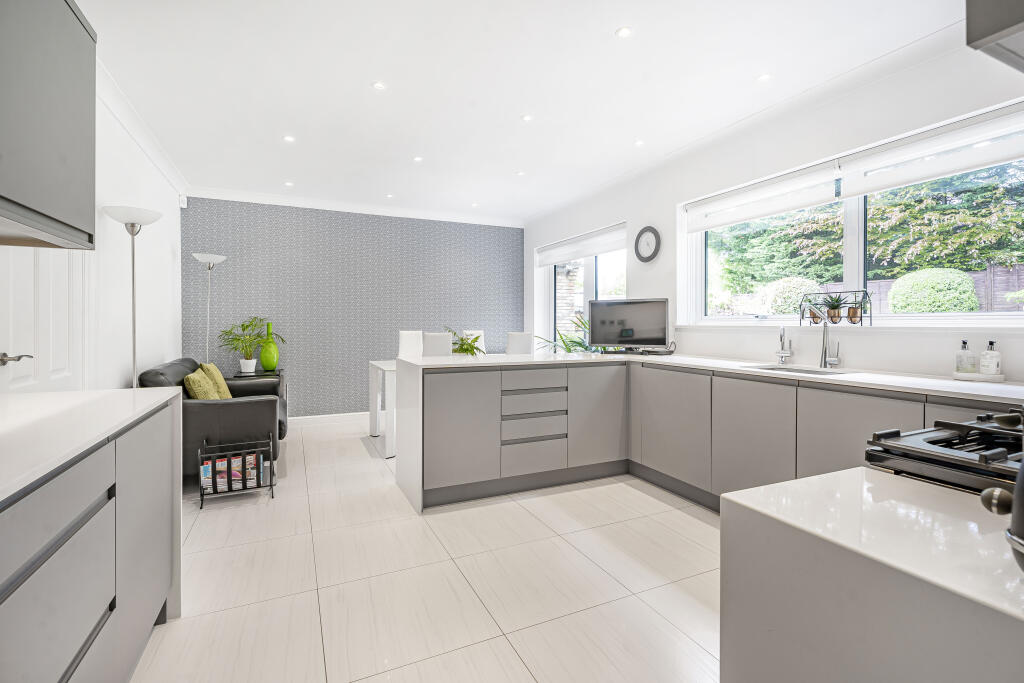 Additional image 6 of The Avenue, Welwyn, Hertfordshire, AL6