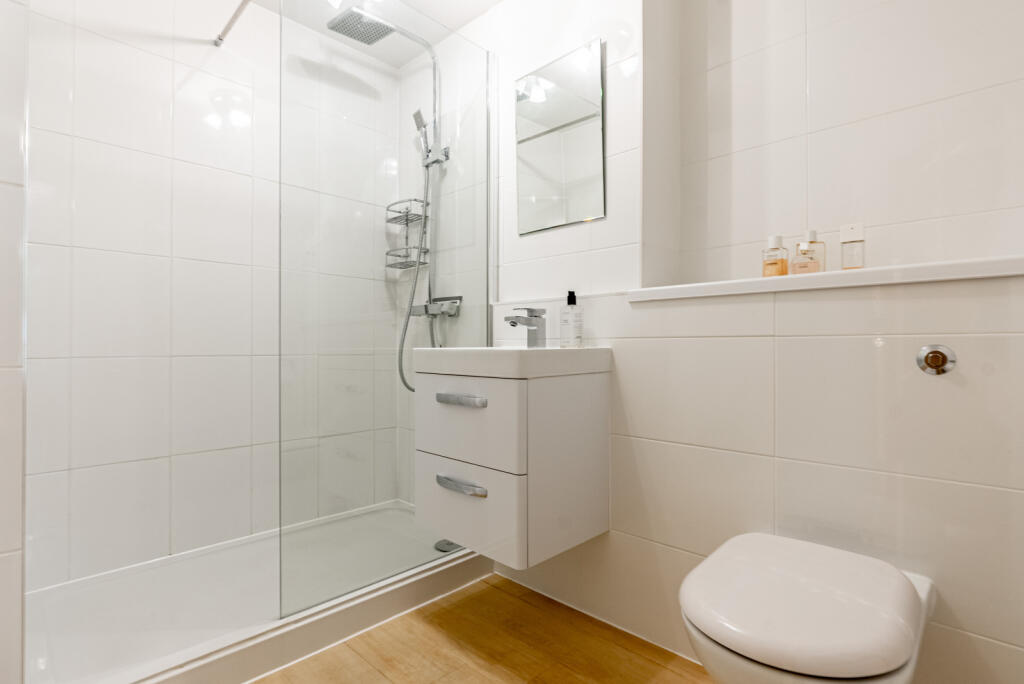 Additional image 10 of Astwick Manor, Coopers Green Lane, Hatfield, Hertfordshire, AL10