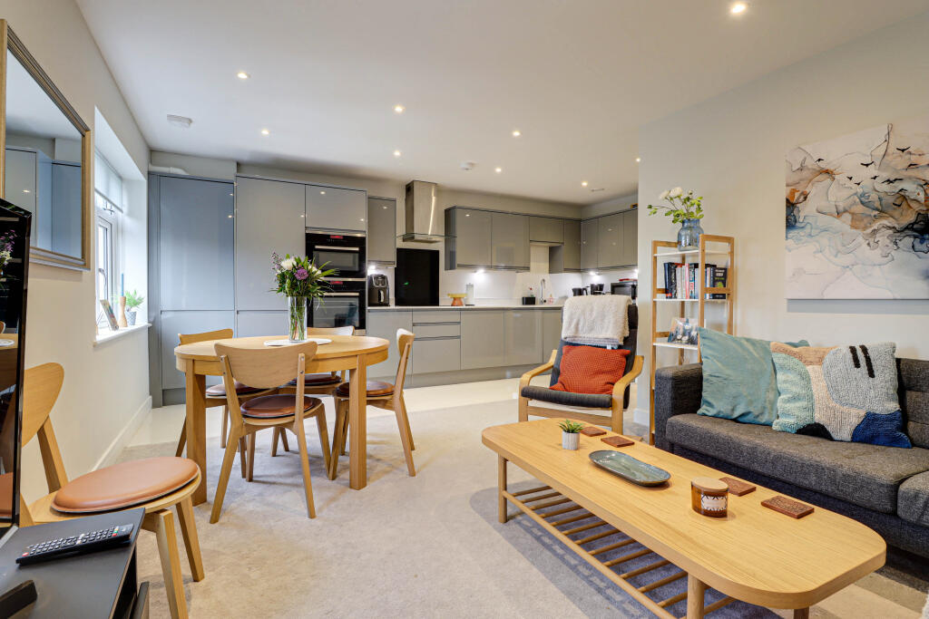 Additional image 6 of St Margarets Court, Harpenden, Hertfordshire, AL5