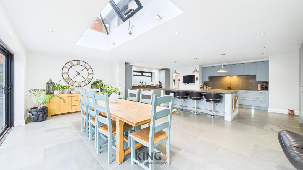 Additional image 14 of Upland Drive, Brookmans Park, AL9