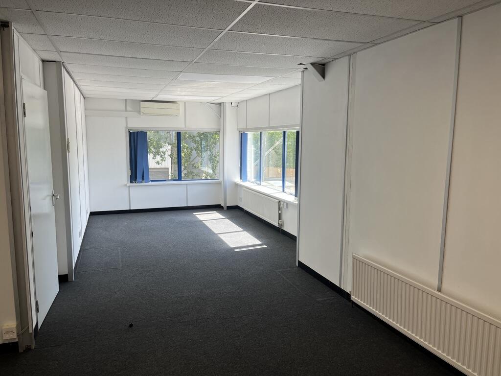 Additional image 6 of Unit 7 Bridgegate Centre, Welwyn Garden City, Hertfordshire, AL7 1JG