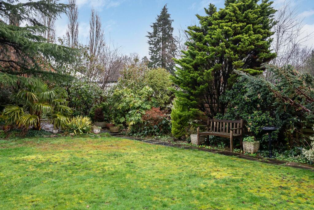 Additional image 22 of Moffats Lane,Brookmans Park , AL9