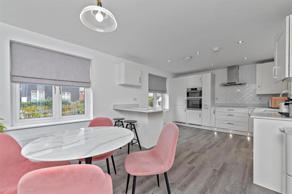 Additional image 22 of Milvus Road, St. Albans