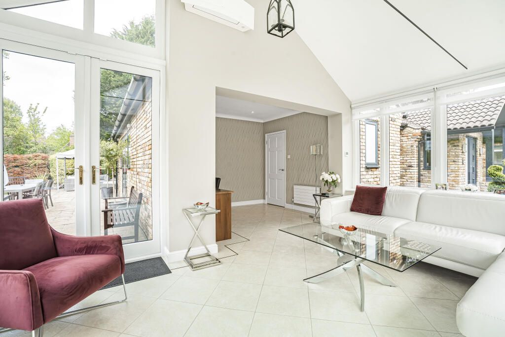 Additional image 12 of The Avenue, Welwyn, Hertfordshire, AL6