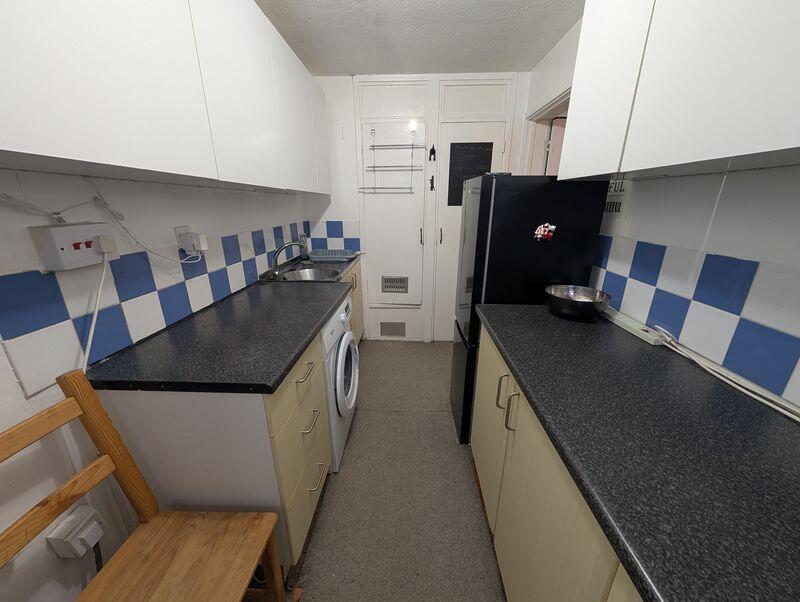 Additional image 4 of Cleveland Tower, Holloway Head, Birmingham, B1 1UE