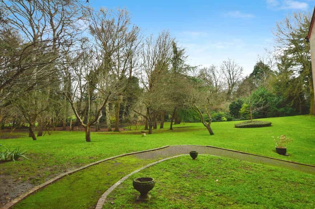 Additional image 10 of King Harry Lane, St Albans, AL3