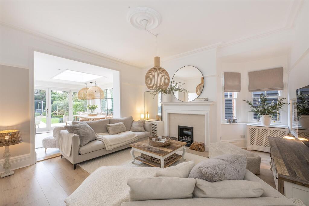 Additional image 16 of Hollybush Lane, Harpenden