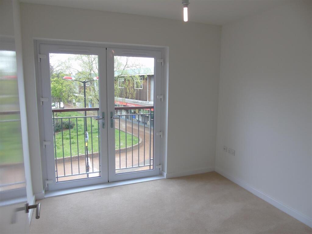 Additional image 6 of Town Centre, Hatfield