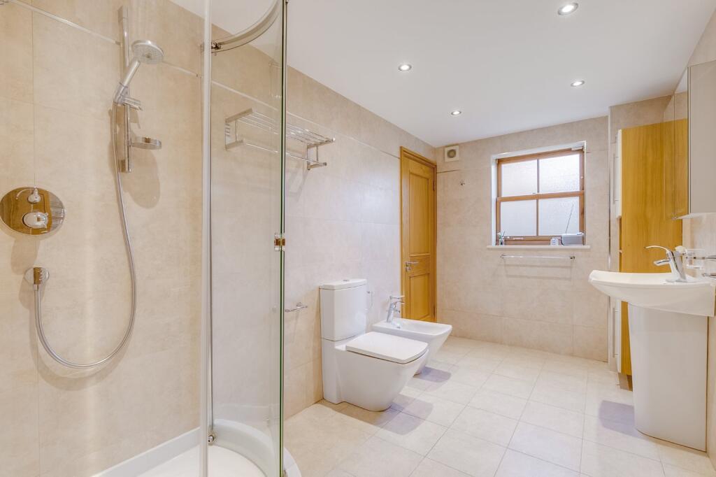 Additional image 13 of Oaklea, Oaklands, Welwyn, Hertfordshire, AL6