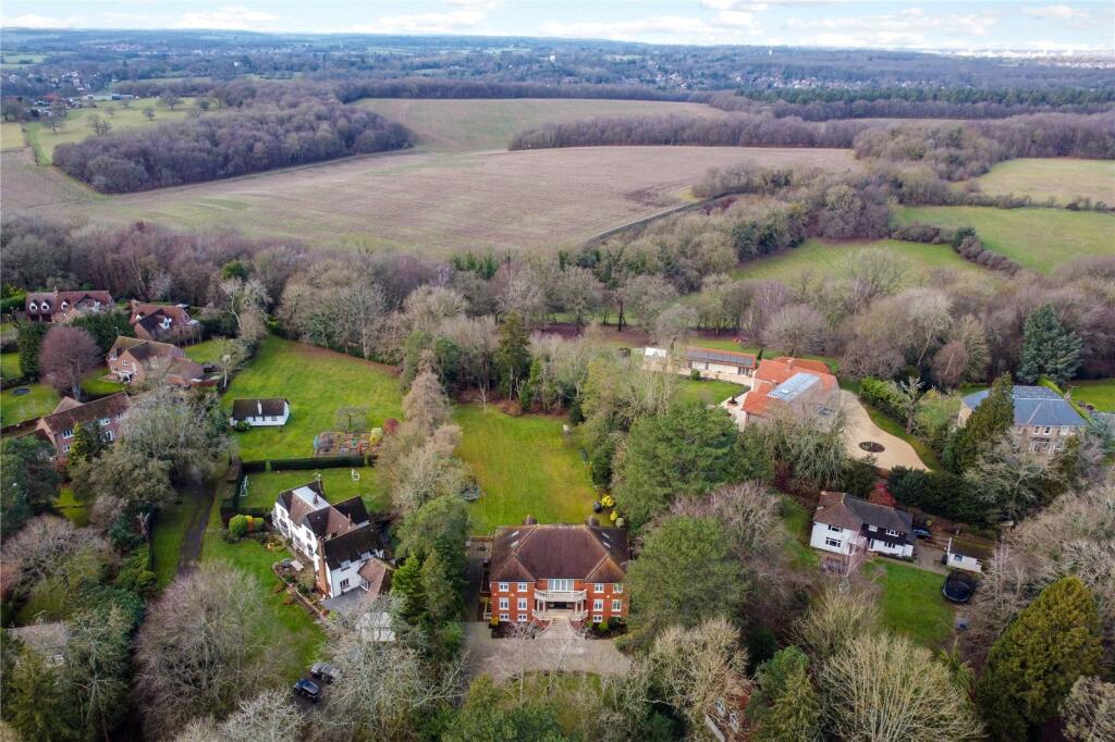 Additional image 28 of Harmer Green Lane, Welwyn, Hertfordshire, AL6